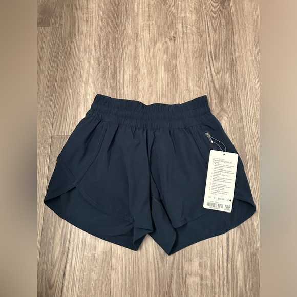 Lululemon Tracker Shorts - Picture 2 of 4